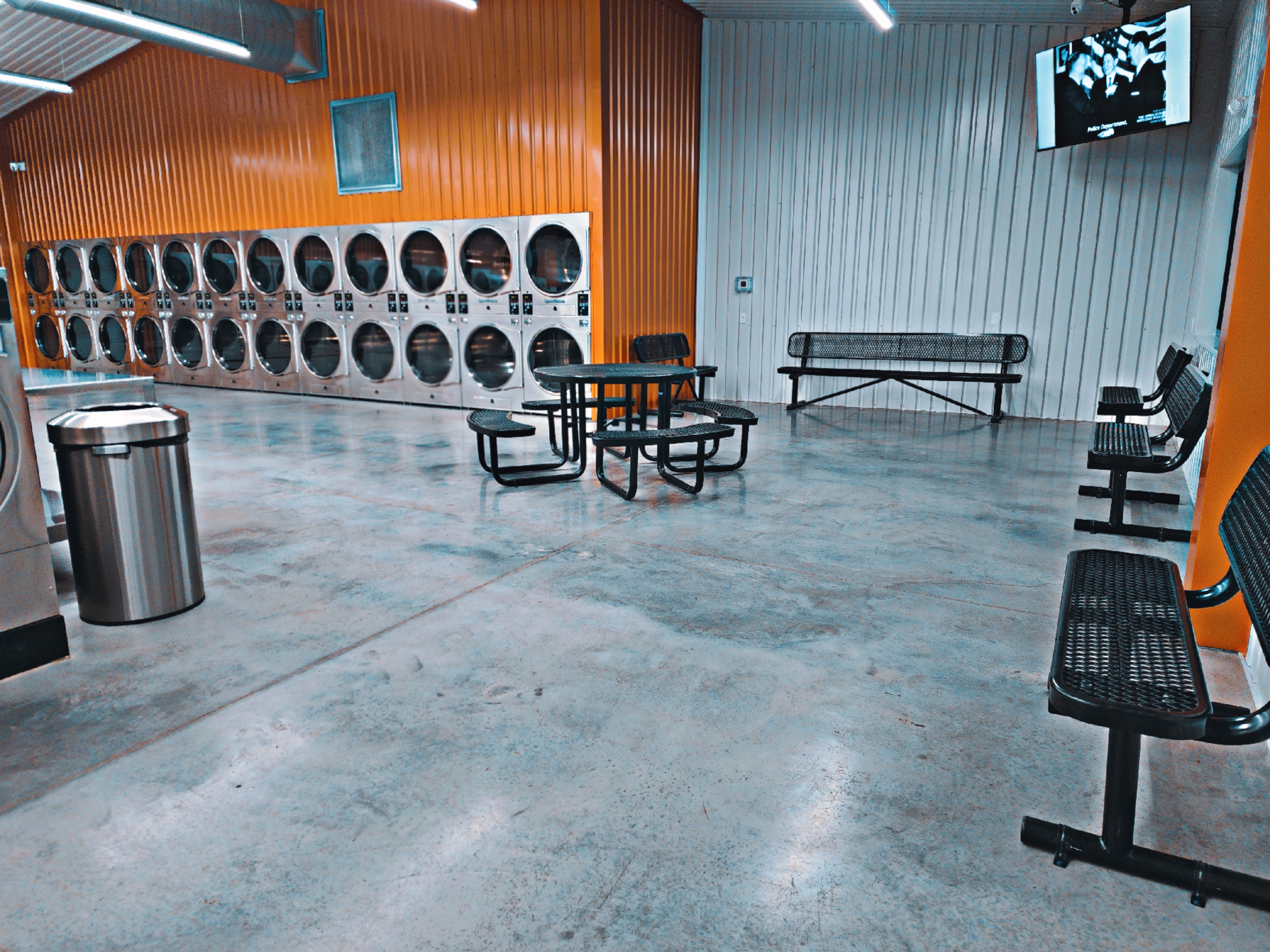 Laundry Pickup And Delivery Services Wash And Fold Laundromat Carlsbad New Mexico (6)